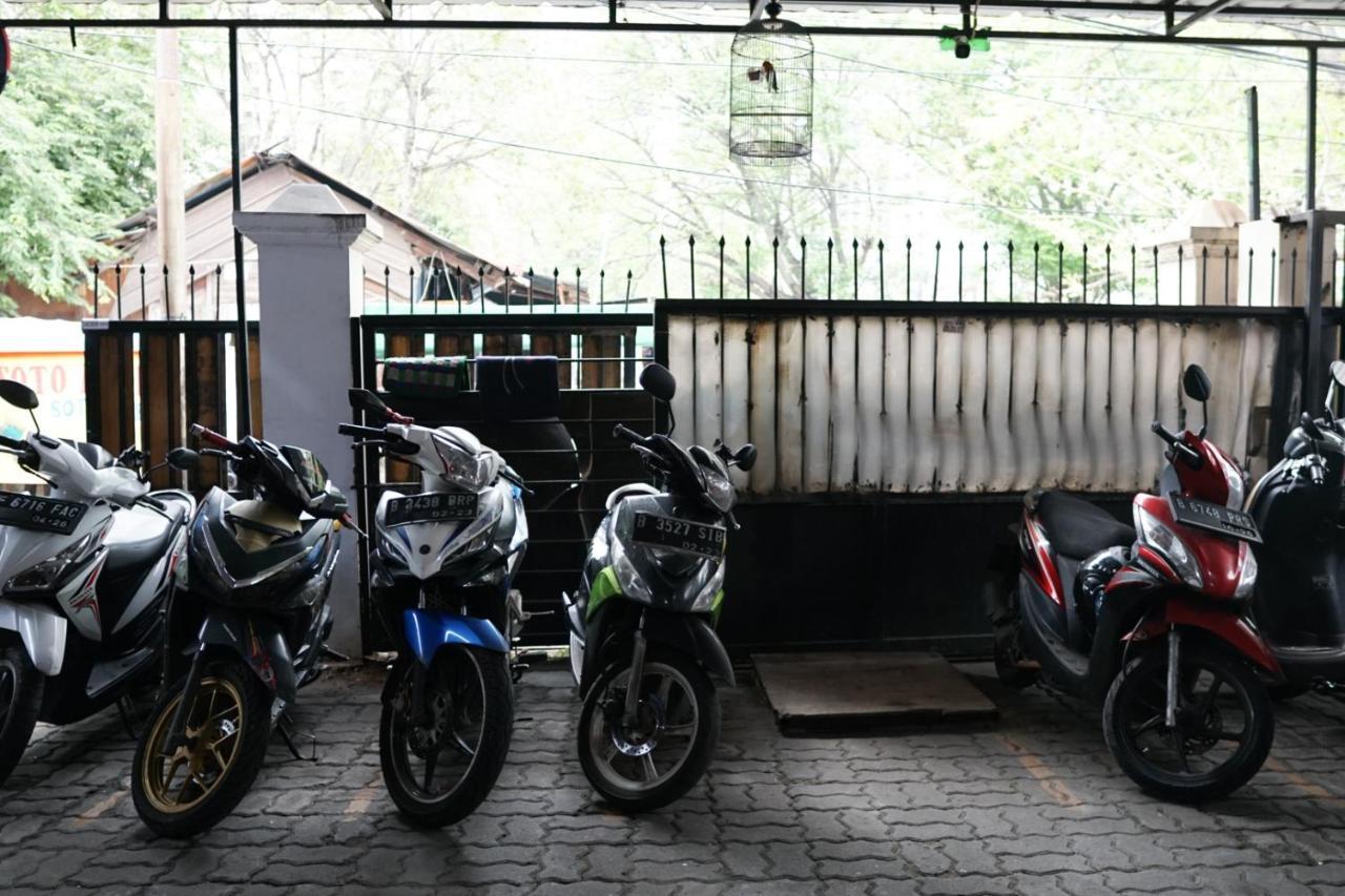 Cosmo Tanjung Duren Mitra Reddoorz Jakarta Eksteriør bilde